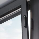 Ajax Superior DoorProtect Plus, černá