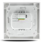 Homematic IP Drátový CO2 senzor s LC displejem — HmIPW-SCTHD