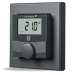 Homematic IP Drátový termostat se senzorem vlhkosti, antracit — HmIPW-WTH-A