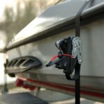 Upínací popruhy s ráčnou a háčky Master Lock 3066EURDAT — 425 cm (2 ks/blistr)