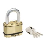 Mosazný visací zámek — Master Lock Excell — 64mm